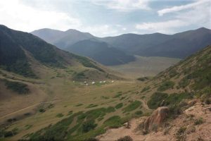 Boz-Salkyn Valley with summer yurts