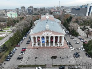 Театр оперы и балета имени Абдыласа Малдыбаева
