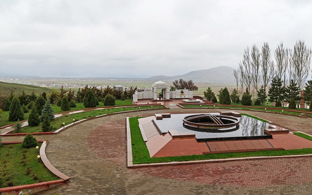 Мемориал Ата-Бейит