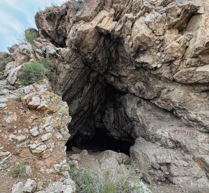 Kan-i-Gut Cave and Historic Mine