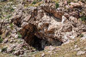 Kan-i-Gut Cave and Historic Mine