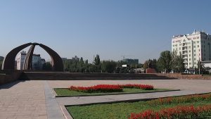 Площадь Победы в Бишкеке