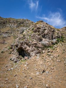 Kan-i-Gut Cave and Historic Mine