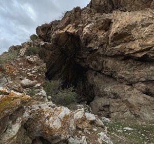 Kan-i-Gut Cave and Historic Mine