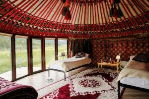 Размещение в лагере Каркара компании Ak-Sai Travel