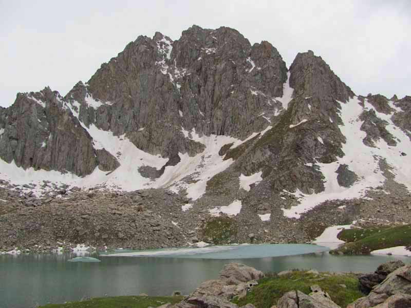 Yrdik lakes and their mountain setting